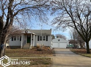 403 S Sample St, Algona, IA 50511