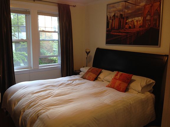 Main Bedroom (King)