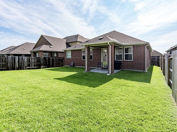 5th image of 8807 Arch Rock Dr