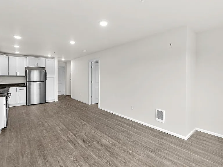 Cedar Place — Photo 22