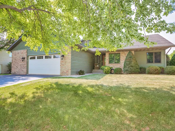 1201 Winged Foot Dr, Twin Lakes, WI 53181