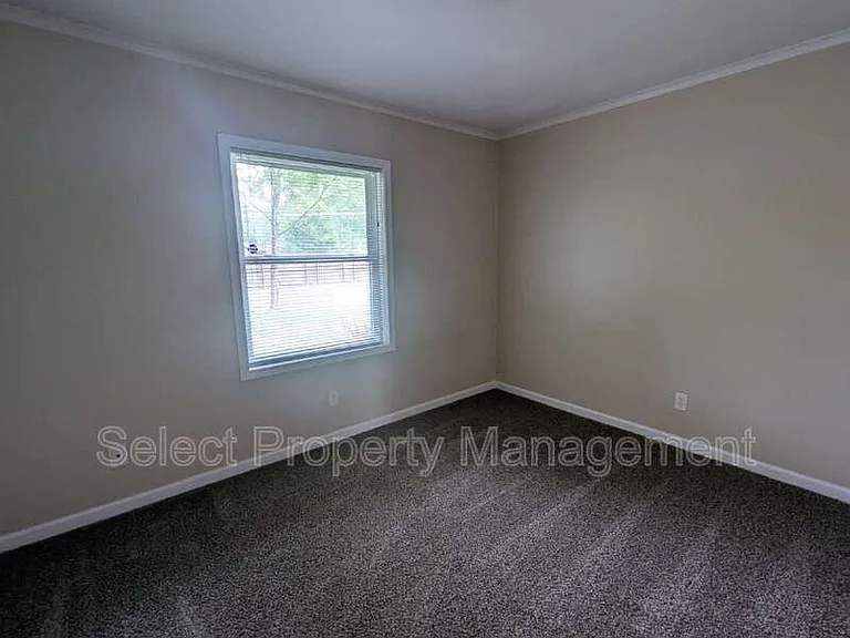 3510 Glencairn Dr — Photo 23