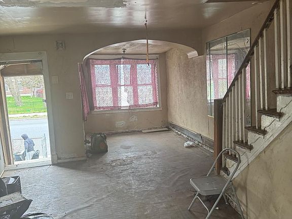 5th image of 5024 Ogontz Ave