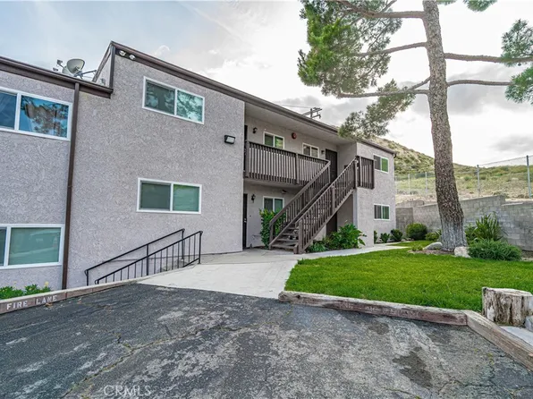 17847 Beneda Ln APT 19, Santa Clarita, CA 91351