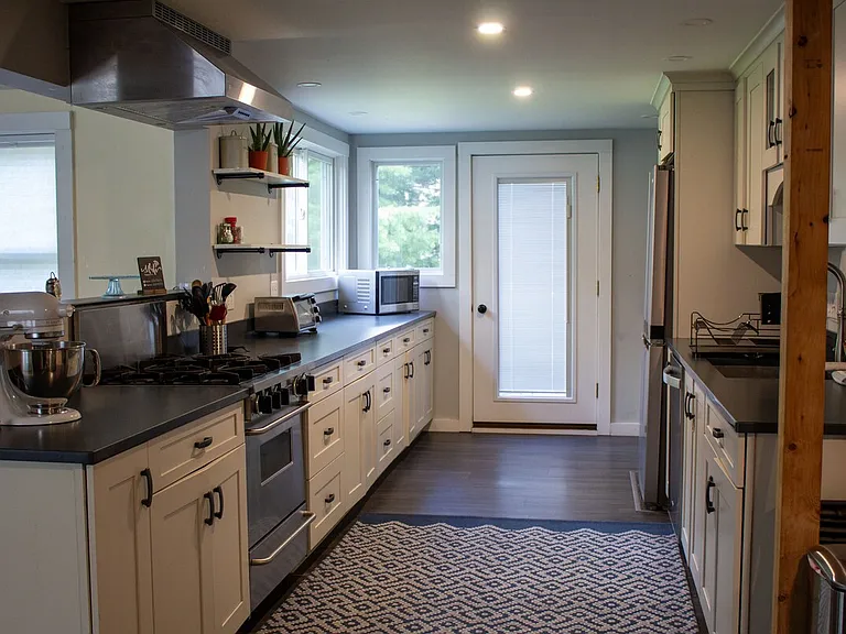 72 Deerfield Dr — Photo 8