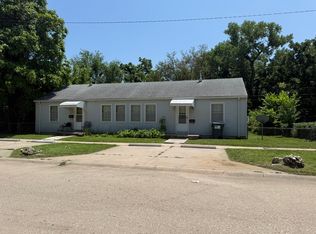 4041 E Whitney Ln, Wichita, KS 67210