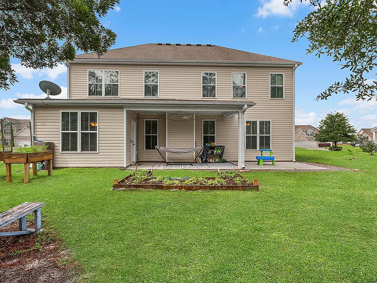 113 Greystone Dr — Photo 50