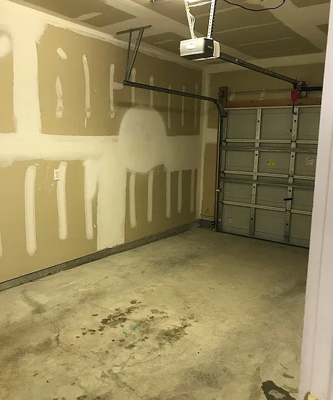 185 E Plaza Dr — Photo 15
