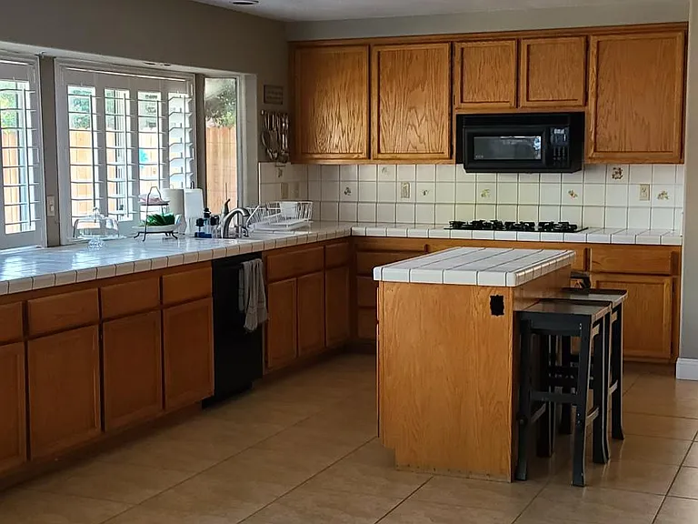 8334 Sea Island Ct — Photo 4