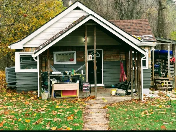 37 Honey Bit Lane, West Liberty, WV 26074