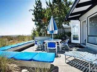 258 Seadrift Rd, Stinson Beach, CA 94970