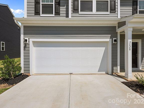 5th image of 2628 Clipper Ct NW