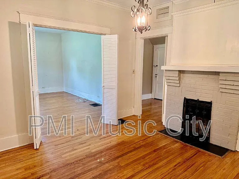 7114 Old Harding Pike — Photo 15