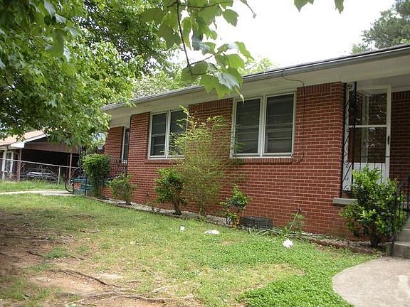 2nd image of 4622 Puckett St