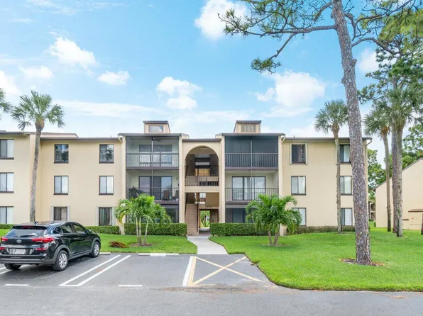 627 Sea Pine Way #F3, Greenacres, FL 33415