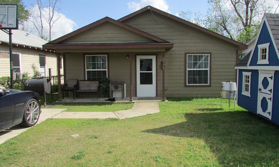 1st image of 2775 Harriot St