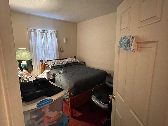 4th image of 1142 Simpson St Floor 1