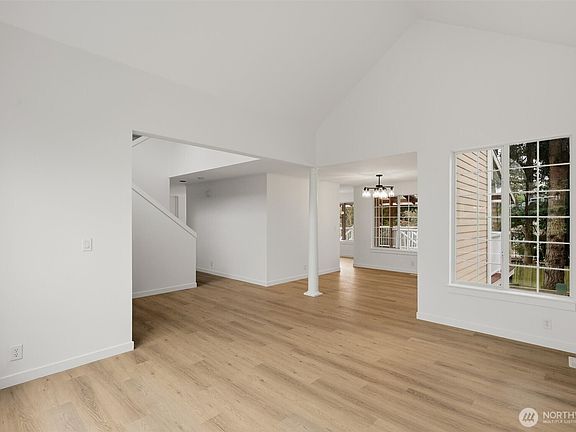 4th image of 8703 NE 144th Court