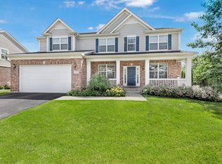 779 S Ravinia Cir, Palatine, IL 60074