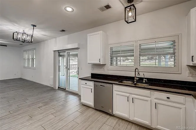 10435 Tracewood Dr — Photo 14