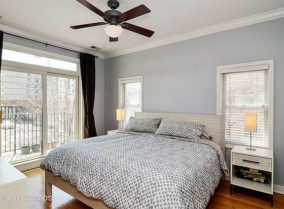 5th image of 823 W Superior St Unit 2