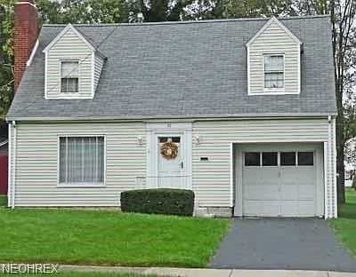 30 Clifton Dr photo 1