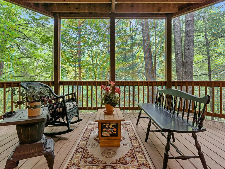 2095 Buffalo Creek Rd — Photo 23