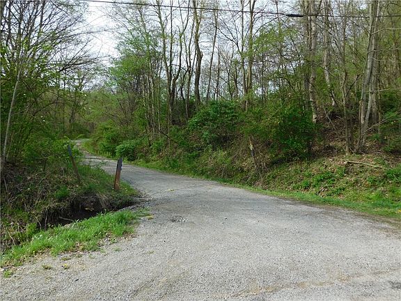 5th image of Alberts Rd