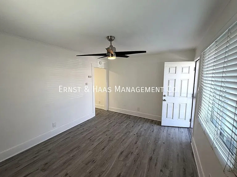 1145 Freeman Ave #A — Photo 4
