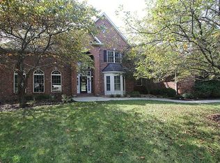 58 Wolf Creek Dr, Swansea, IL 62226