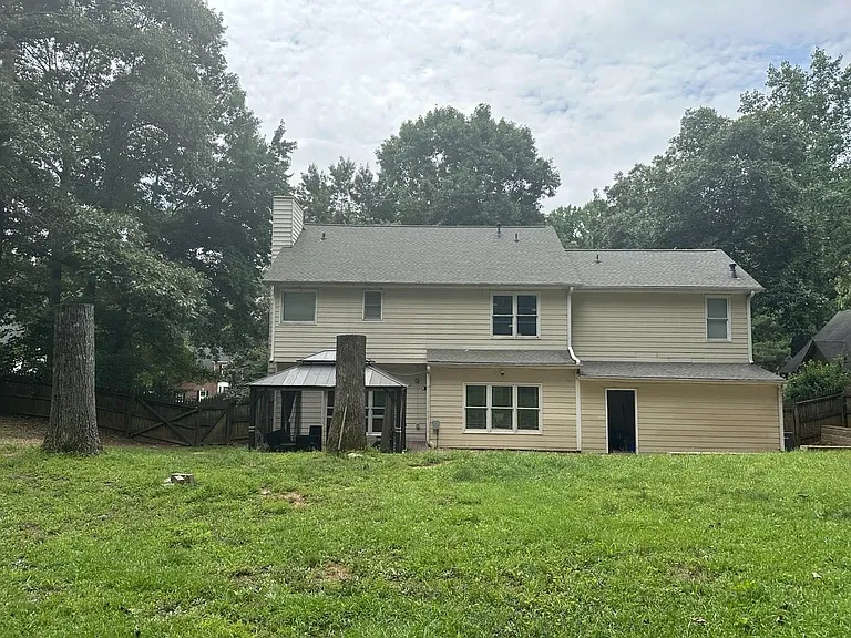 3545 Rosewicke Dr — Photo 17