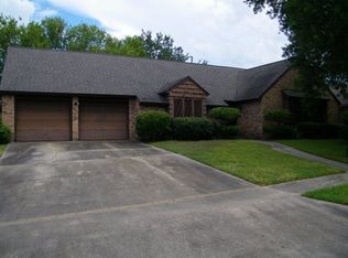 604 King Arthur St, Victoria, TX 77904