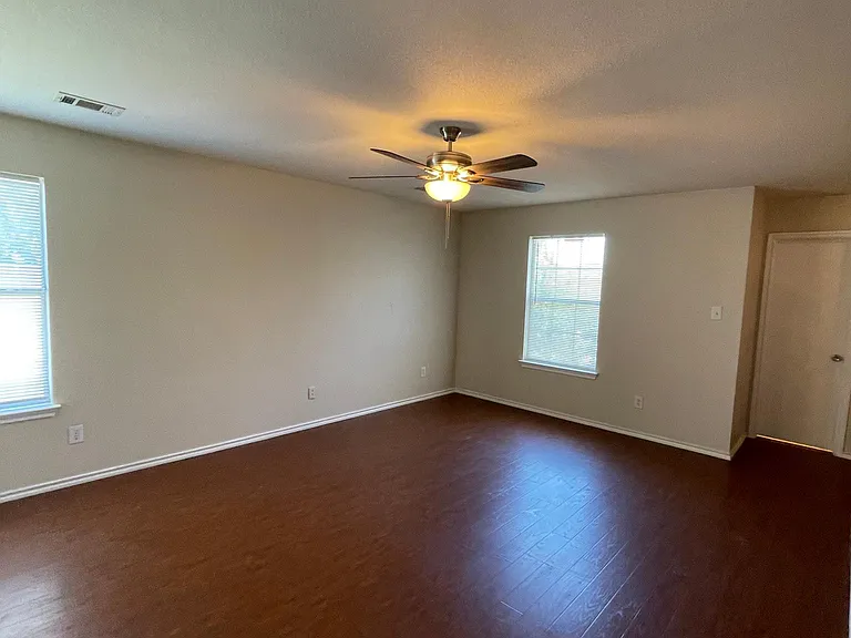 11816 Plains Valley Dr — Photo 9