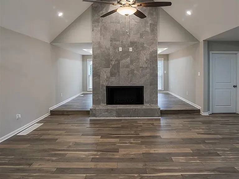 3255 Village Glen Trl — Photo 5