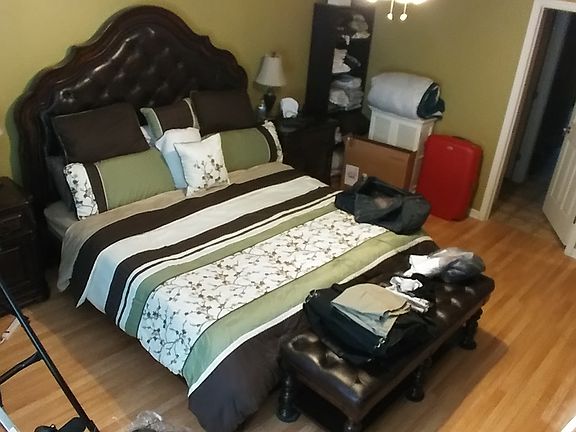 4th image of 436 Leafy Way Ave
