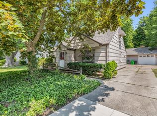 23340 Williams Ave, Euclid, OH 44123