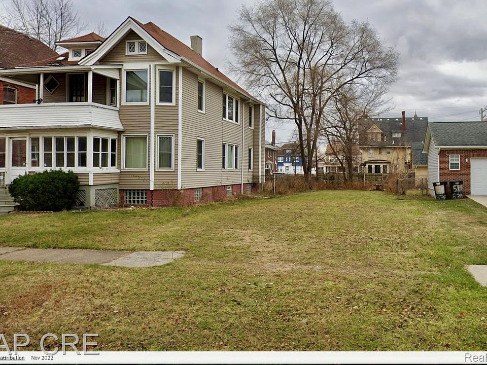 1st image of 544 Marston St
