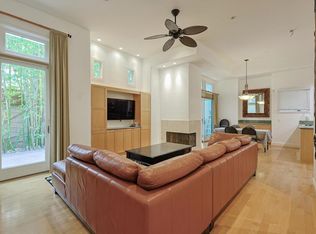 936 10th St, Coronado, CA 92118