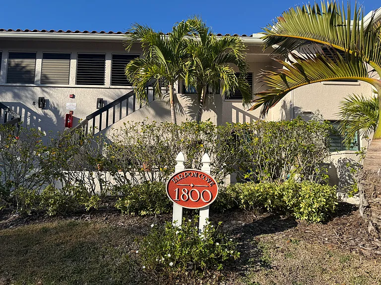 1800 Mariner Dr #6 — Photo 42