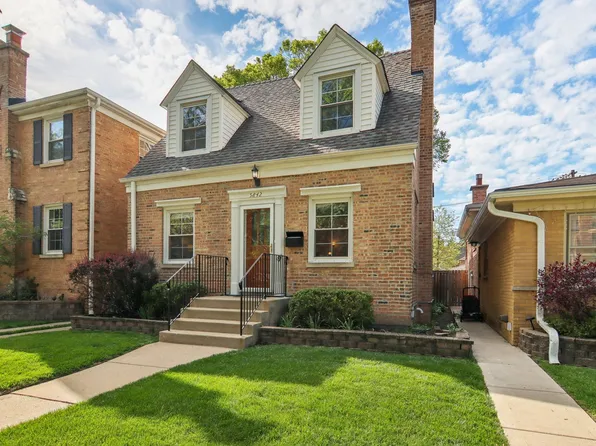 5842 N Kingsdale Ave, Chicago, IL 60646