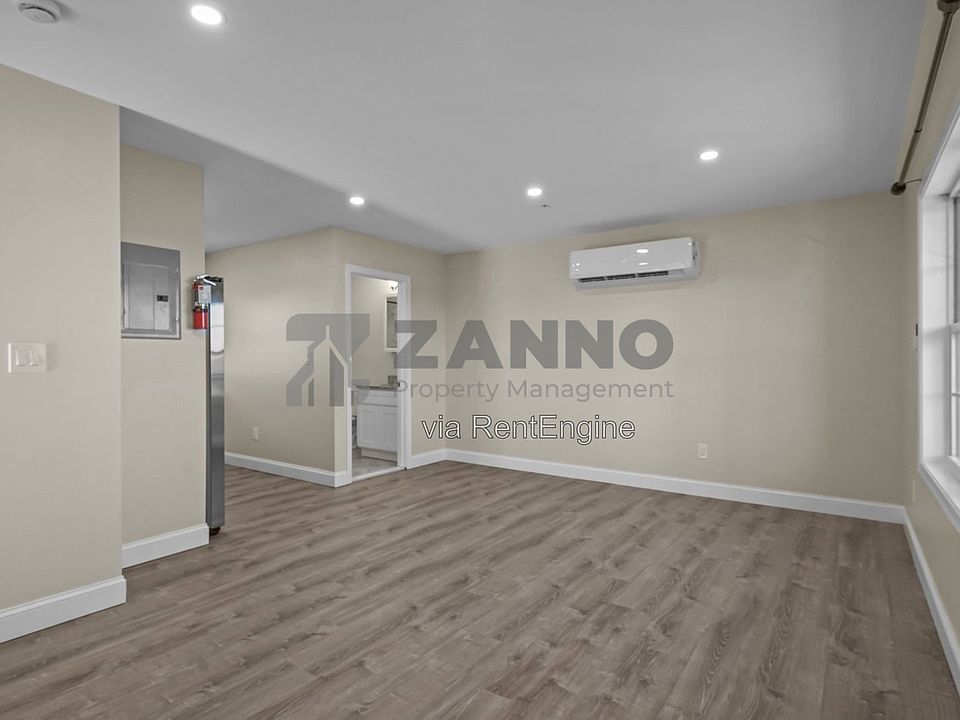 1st image of 547 Chalkstone Ave #4