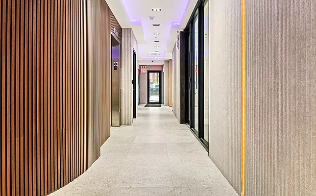 Rented by REAL New York | media 32