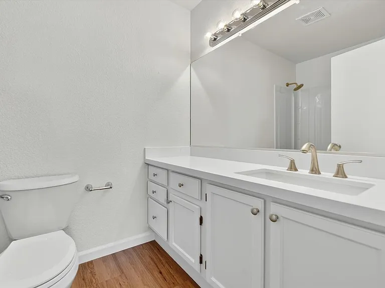 1250 Wilma Dr #B — Photo 11