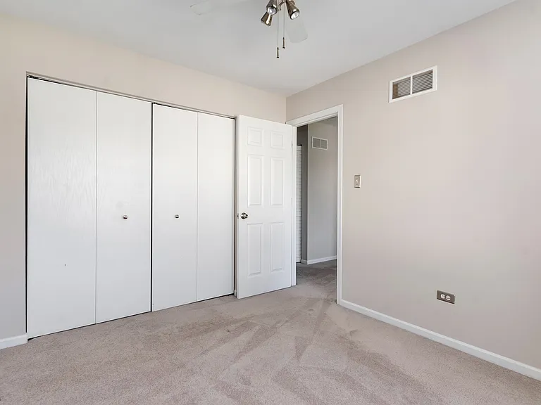 2745 Canyon Dr — Photo 17