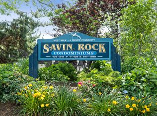 131 W Walk, West Haven, CT 06516