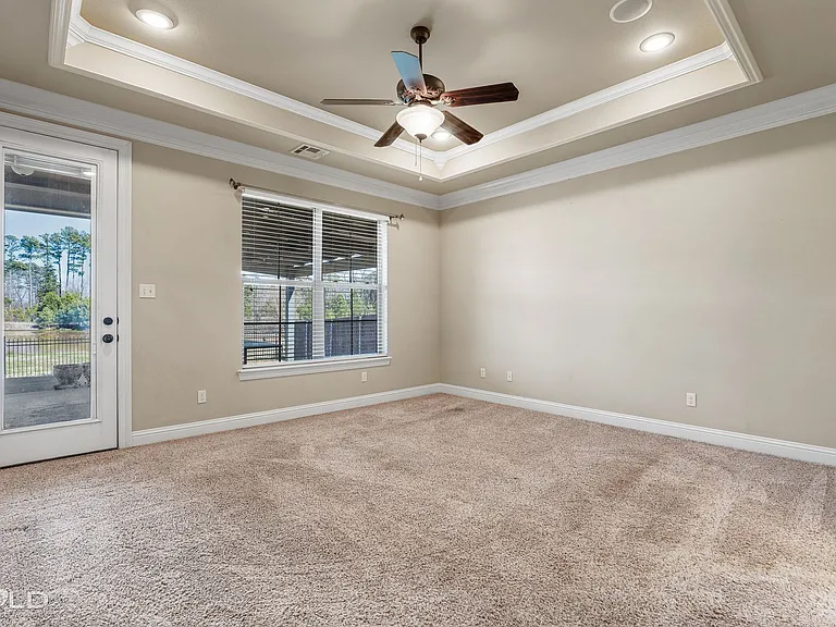 214 Danielle Dr — Photo 13