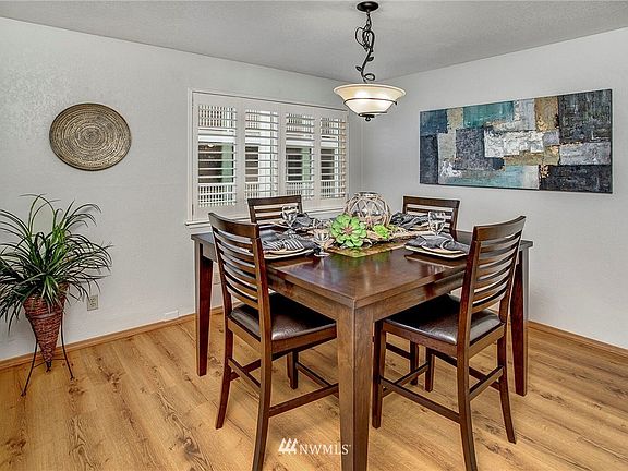 4th image of 22219 6th Ave S APT 110