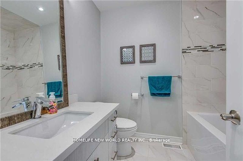 Toronto House for rent - 5 Bedrooms — photo 7