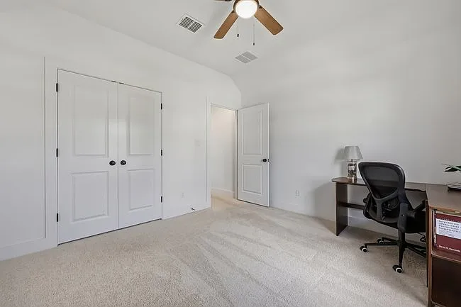 6717 Liberty Grotto Ct — Photo 26