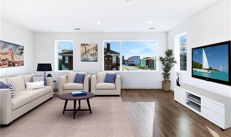 1st image of 1460 Grigsby Ave #203
